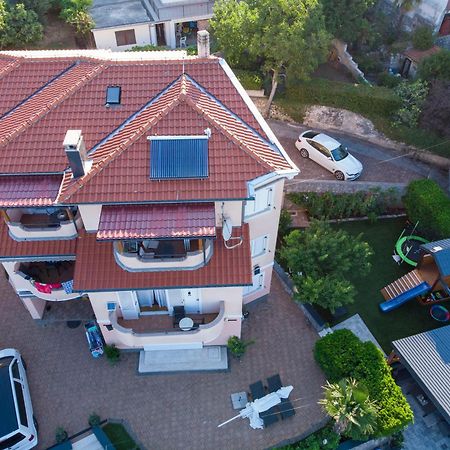 Apartmani Andiks Dramalj Luaran gambar
